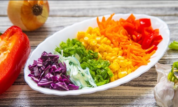 Mevsim Salata